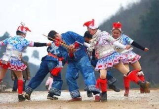 多彩的亻革家情人节