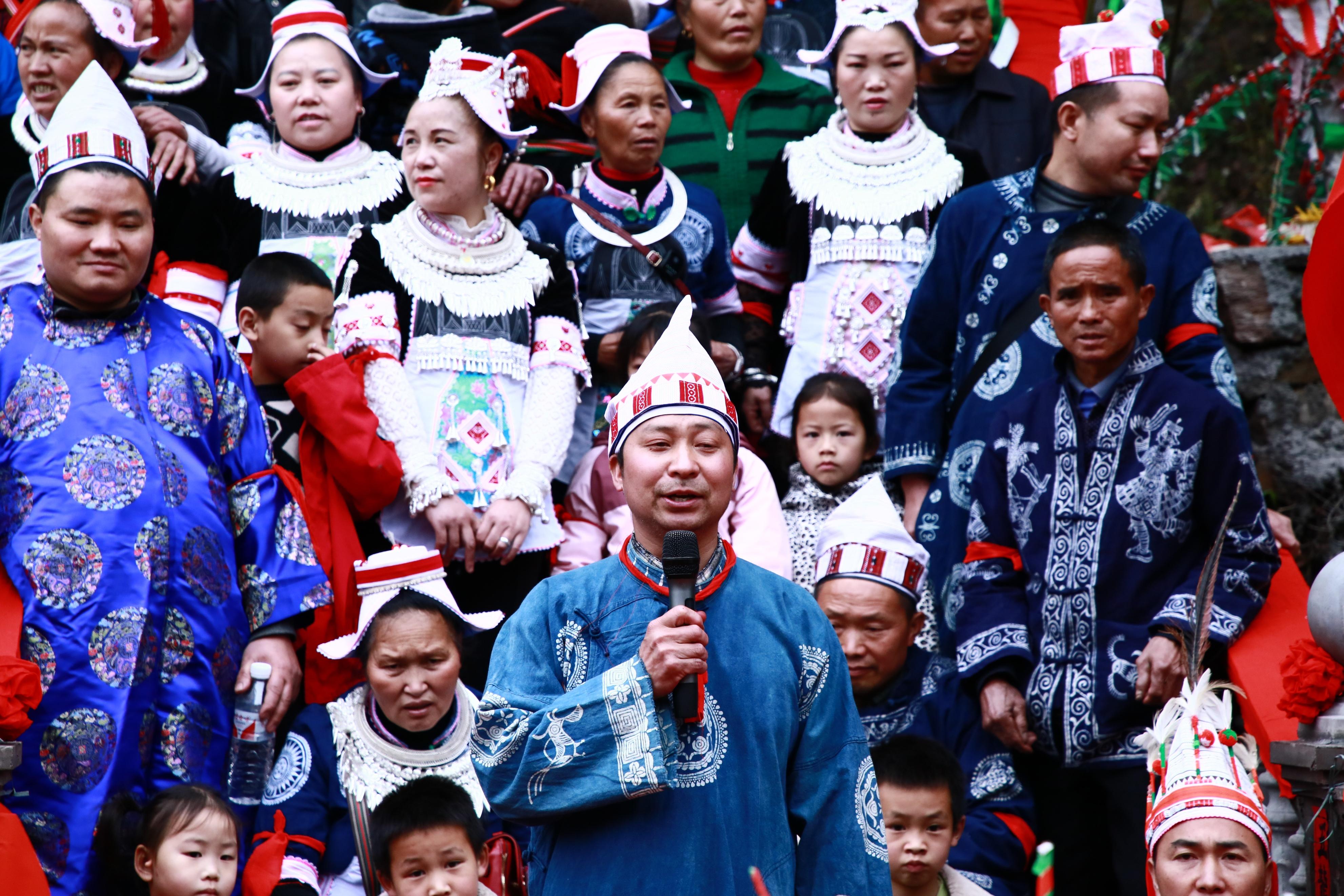 几百年都难见一次，贵州这个国家级传统村落举行牵牛拉马祭桥仪式 亻革家头条 第6张