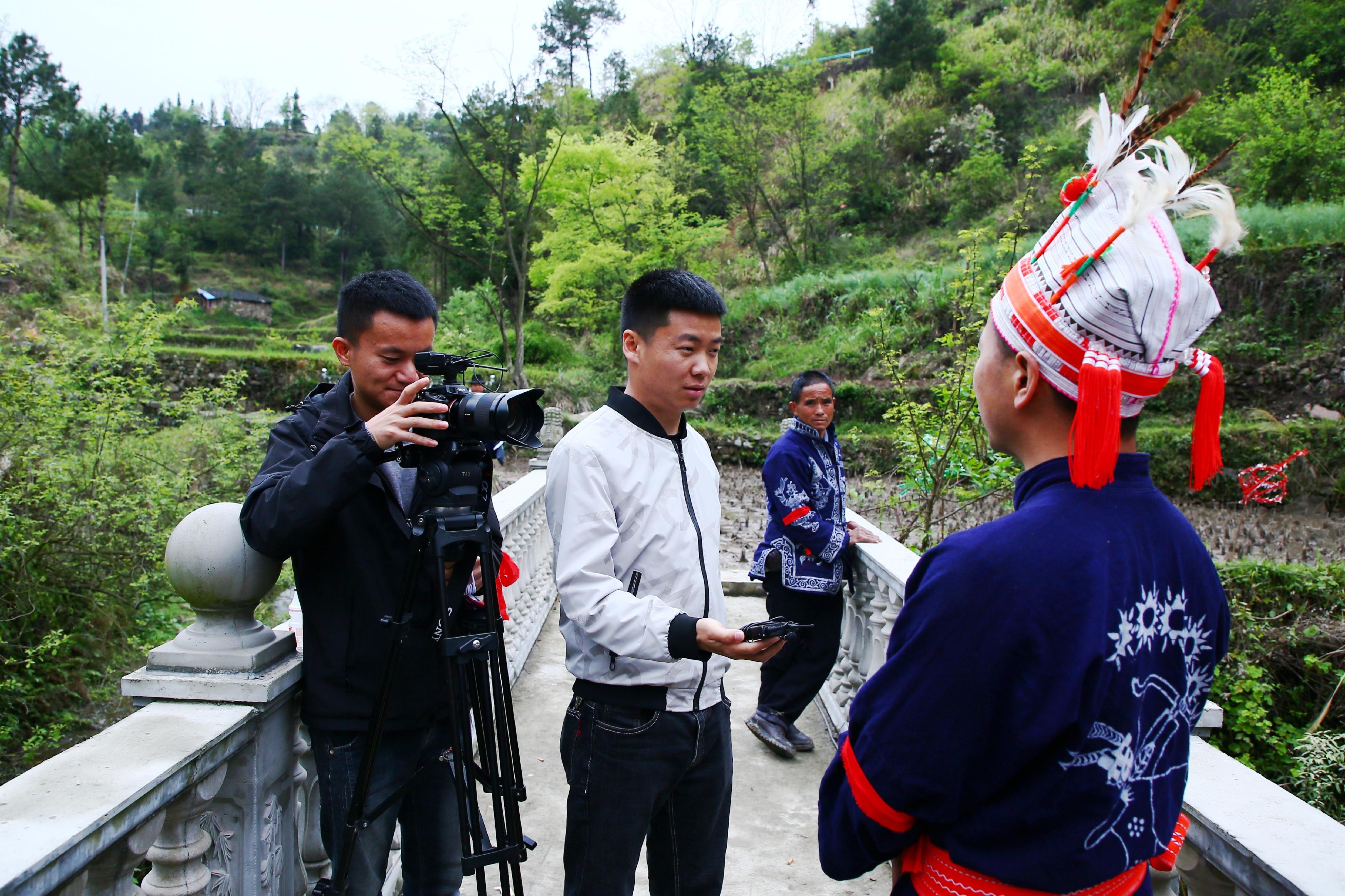 几百年都难见一次，贵州这个国家级传统村落举行牵牛拉马祭桥仪式 亻革家头条 第2张