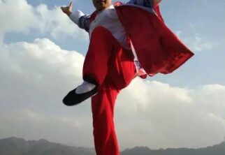 谷陇“9-26”亻革家功夫王子：高天涯带你《醉在踩亲场》