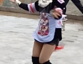 我们喜爱的亻革家小姐姐又来了，nice