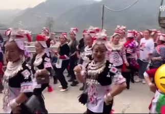 少数民族风情 革家人 视频是录屏来的怀念大家一起舞蹈 – 抖音