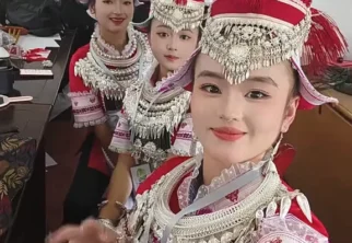 人与人之间互为镜子你待我如何我便待你如何这是规矩也是礼貌 亻革家人 – 抖音@亻革家小清…